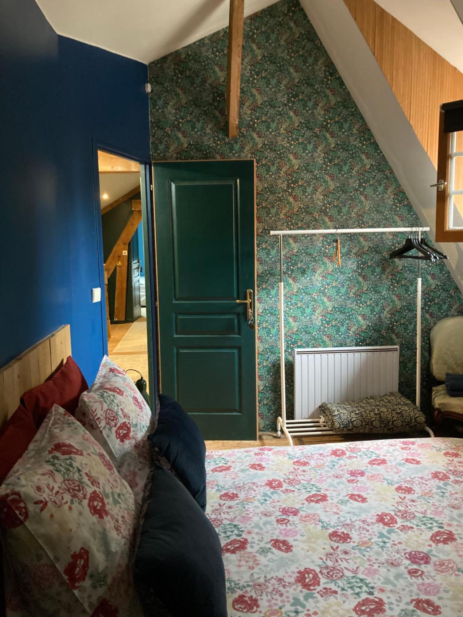 Bed and Breakfast Le Pigeonnier Croix Exterior foto